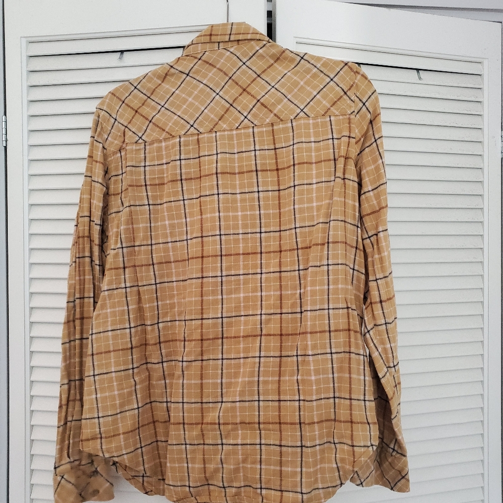 Flannel - Picture 4 of 4